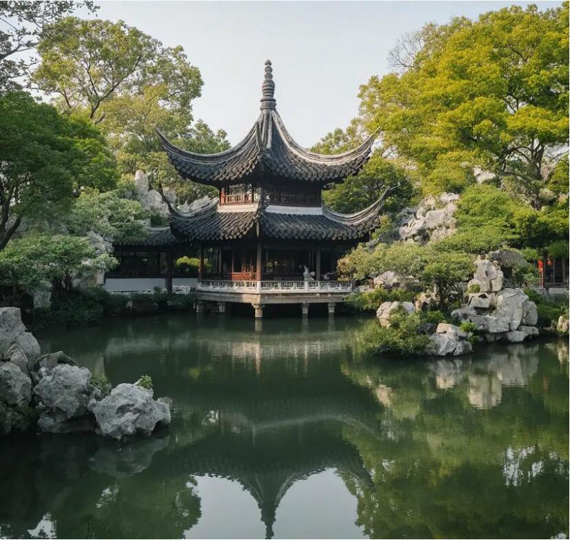 锡山水桃餐饮有限公司